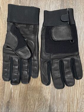 IMPACT GLOVES BLACK